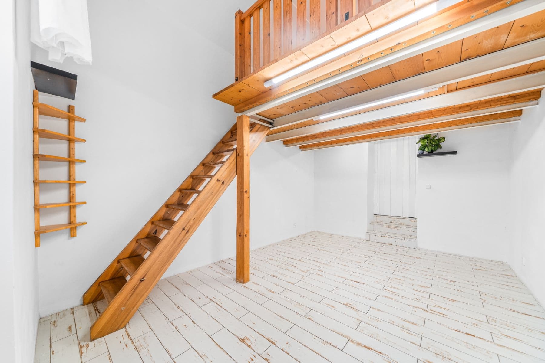 Pronájem bytu 3+kk 65 m², Bělehradská, Praha, Praha Pronájem bytu 3+kk 65 m², Bělehradská, Praha, Praha