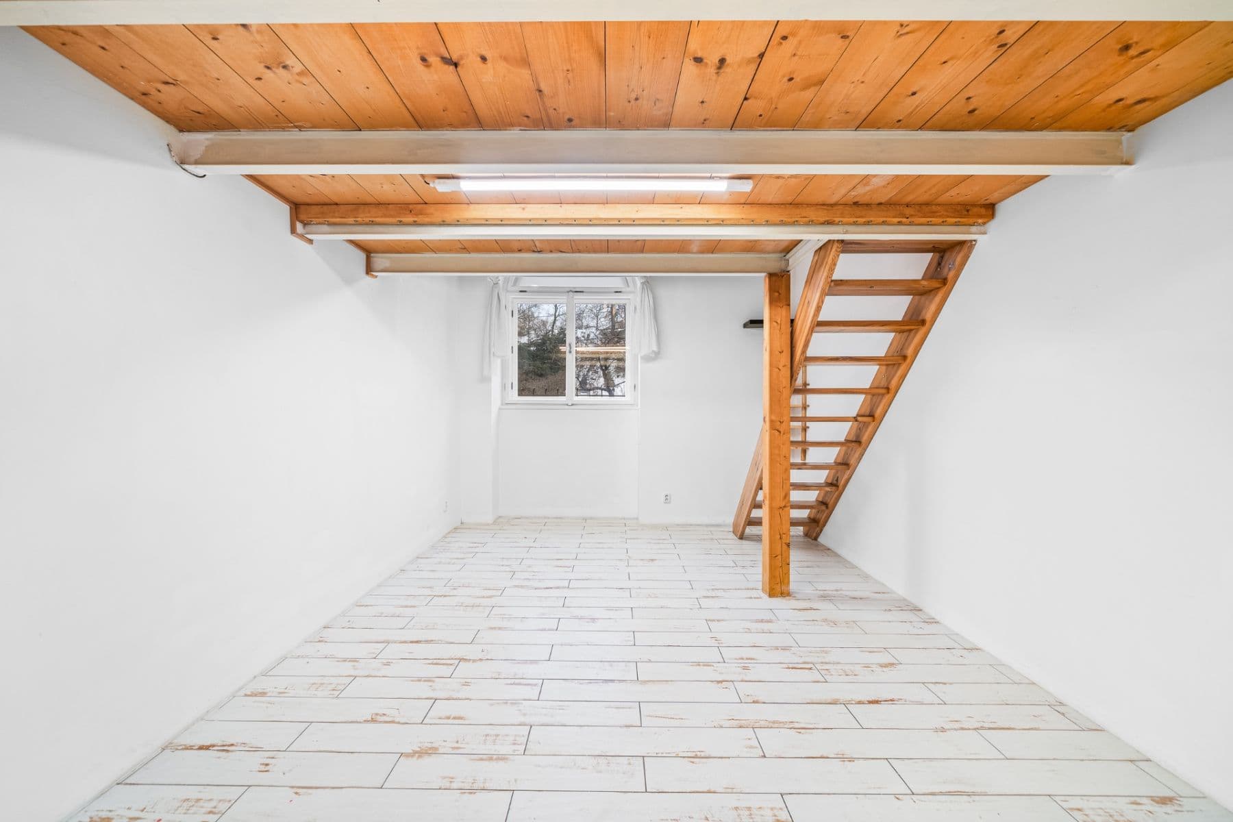 Pronájem bytu 3+kk 65 m², Bělehradská, Praha, Praha Pronájem bytu 3+kk 65 m², Bělehradská, Praha, Praha