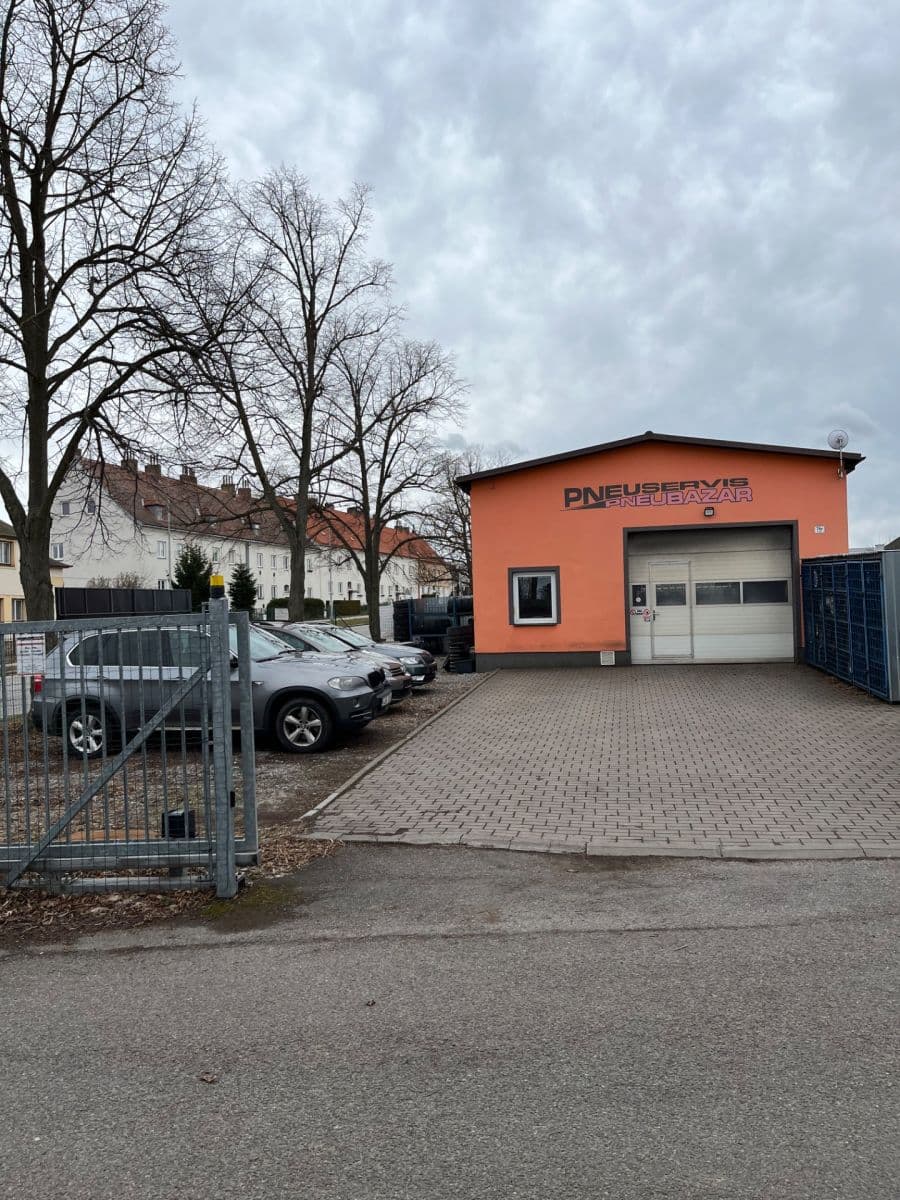 Prodej nebytového prostoru 407 m², Znojemská, Jihlava, Kraj Vysočina Prodej nebytového prostoru 407 m², Znojemská, Jihlava, Kraj Vysočina