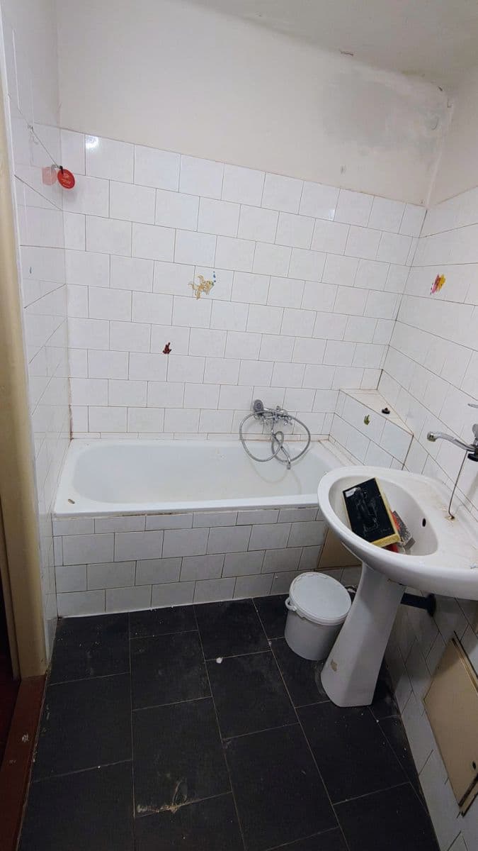 Pronájem bytu 2+1 80 m², Matějovského, Praha, Praha Pronájem bytu 2+1 80 m², Matějovského, Praha, Praha