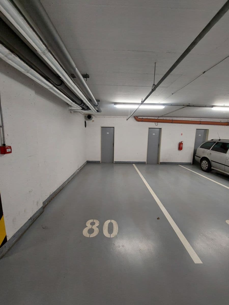 Pronájem bytu 2+kk 54 m², Modenská, Praha, Praha Pronájem bytu 2+kk 54 m², Modenská, Praha, Praha