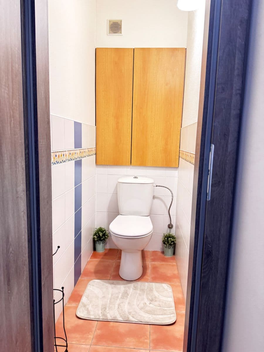 Pronájem bytu 3+1 75 m², Otradovická, Praha, Praha Pronájem bytu 3+1 75 m², Otradovická, Praha, Praha