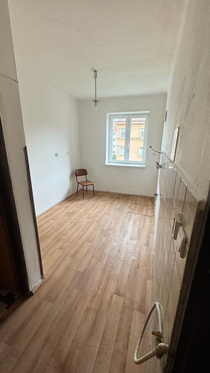 Prodej bytu 1+1 39 m², Víta Nejedlého, Chrudim, Pardubický kraj Prodej bytu 1+1 39 m², Víta Nejedlého, Chrudim, Pardubický kraj