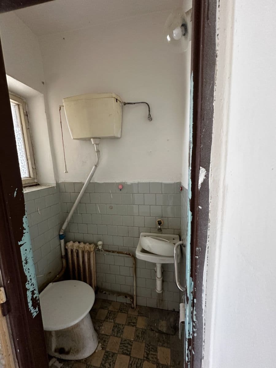 Prodej domu 150 m², pozemek 866 m², A. Jiráska, Třinec, Moravskoslezský kraj Prodej domu 150 m², pozemek 866 m², A. Jiráska, Třinec, Moravskoslezský kraj