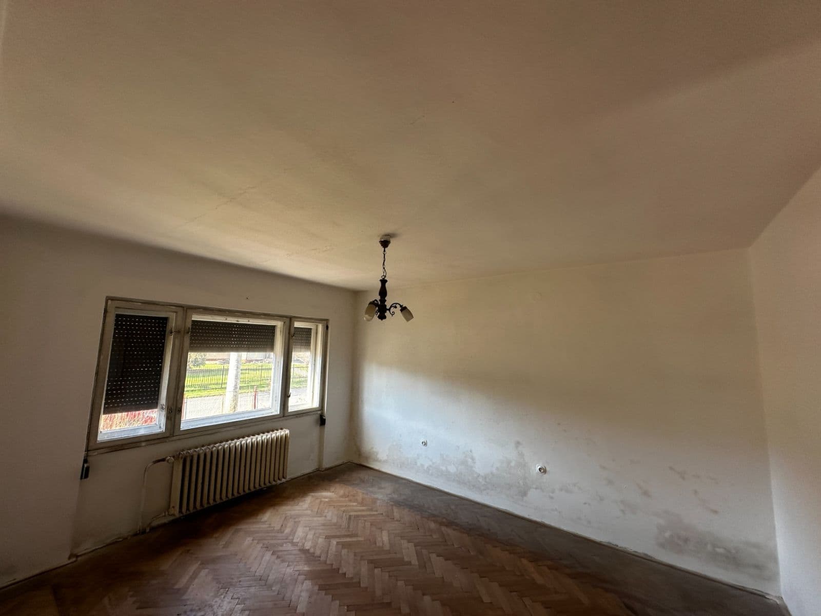 Prodej domu 150 m², pozemek 866 m², A. Jiráska, Třinec, Moravskoslezský kraj Prodej domu 150 m², pozemek 866 m², A. Jiráska, Třinec, Moravskoslezský kraj