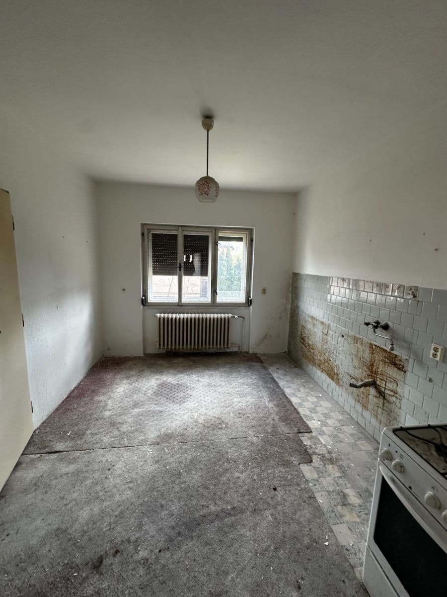 Prodej domu 150 m², pozemek 866 m², A. Jiráska, Třinec, Moravskoslezský kraj Prodej domu 150 m², pozemek 866 m², A. Jiráska, Třinec, Moravskoslezský kraj