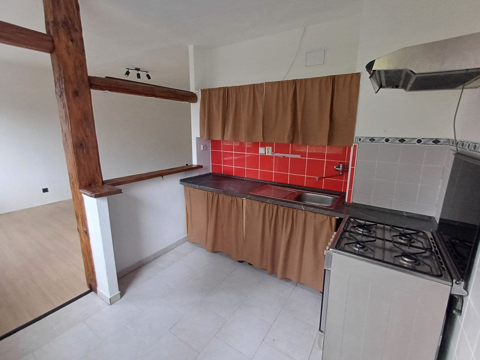 Pronájem bytu 2+1 56 m², Masarykova, Kutná Hora, Středočeský kraj Pronájem bytu 2+1 56 m², Masarykova, Kutná Hora, Středočeský kraj