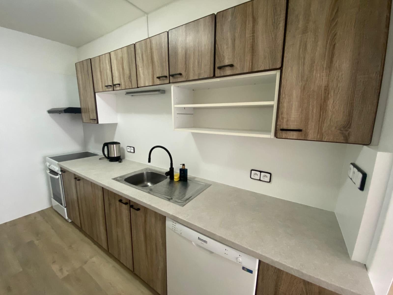 Pronájem bytu 3+kk 65 m², Papírníkova, Praha, Praha Pronájem bytu 3+kk 65 m², Papírníkova, Praha, Praha