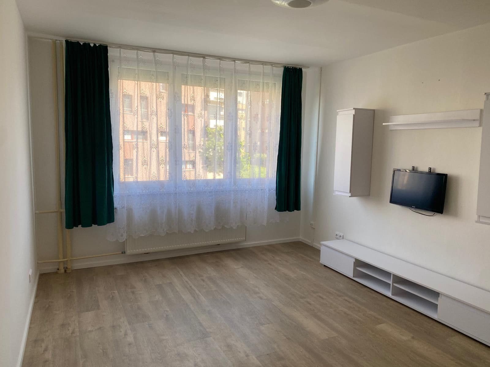Pronájem bytu 3+kk 65 m², Papírníkova, Praha, Praha Pronájem bytu 3+kk 65 m², Papírníkova, Praha, Praha