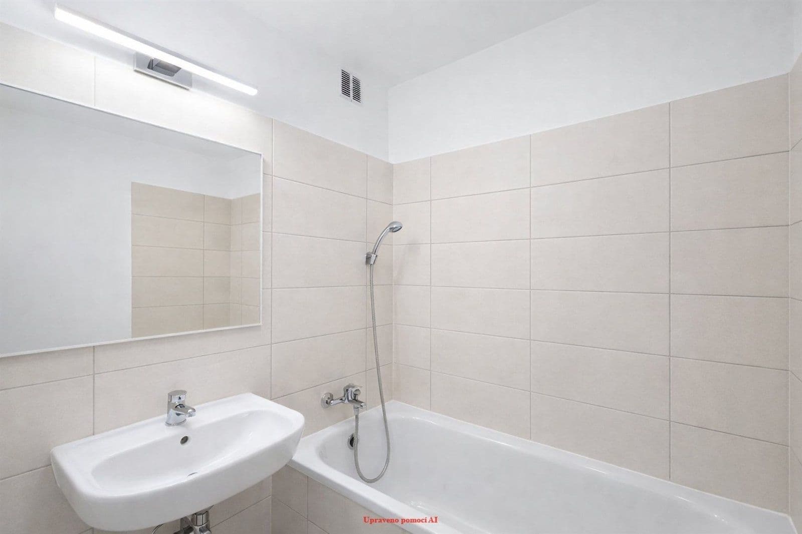 Pronájem bytu 2+1 52 m², Školská, Karviná, Moravskoslezský kraj Pronájem bytu 2+1 52 m², Školská, Karviná, Moravskoslezský kraj