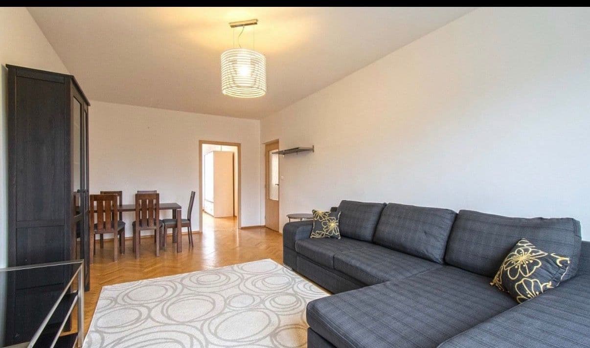 Pronájem bytu 2+1 55 m², Čílova, Praha, Praha Pronájem bytu 2+1 55 m², Čílova, Praha, Praha