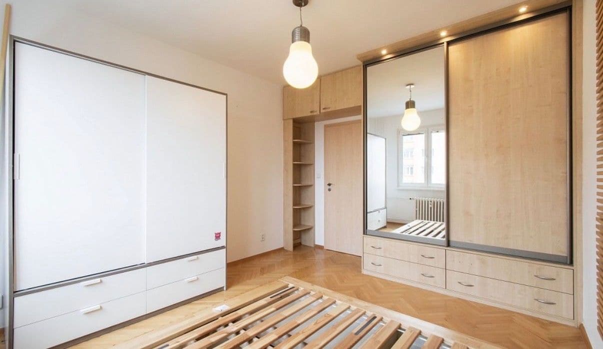 Pronájem bytu 2+1 55 m², Čílova, Praha, Praha Pronájem bytu 2+1 55 m², Čílova, Praha, Praha