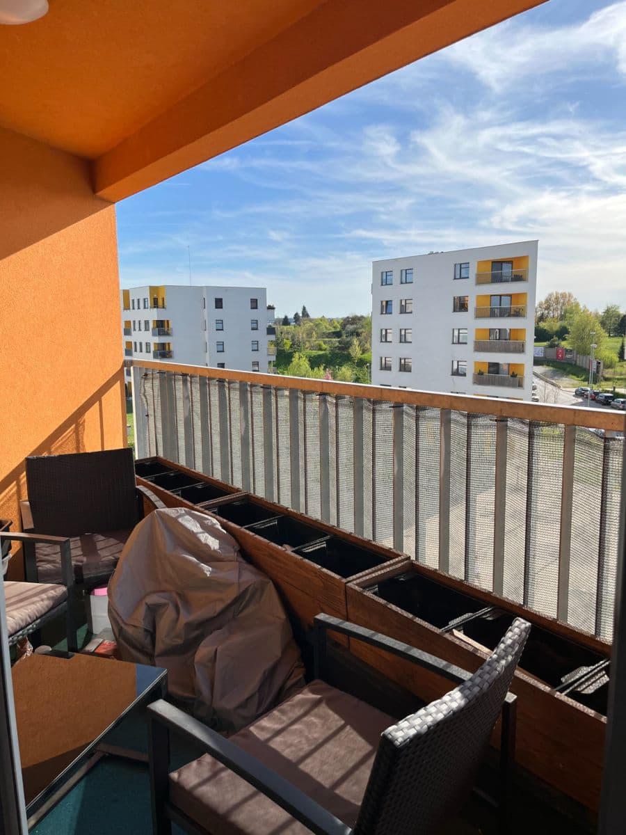 Pronájem bytu 3+kk 80 m², Ke Kříži, Praha, Praha Pronájem bytu 3+kk 80 m², Ke Kříži, Praha, Praha