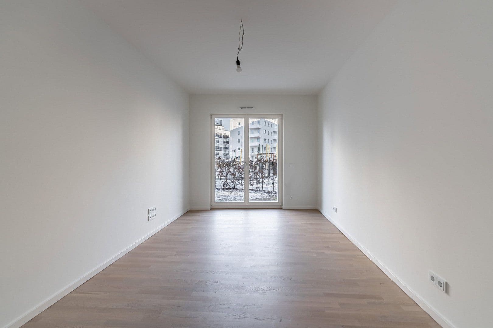 Pronájem bytu 2+1 67 m², Parkstr. 8, Berlin, Berlín Pronájem bytu 2+1 67 m², Parkstr. 8, Berlin, Berlín