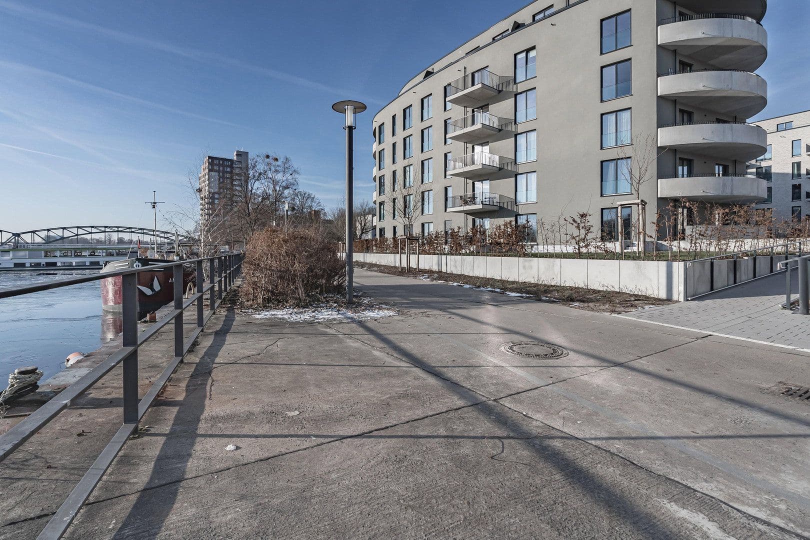 Pronájem bytu 2+1 67 m², Parkstr. 8, Berlin, Berlín Pronájem bytu 2+1 67 m², Parkstr. 8, Berlin, Berlín