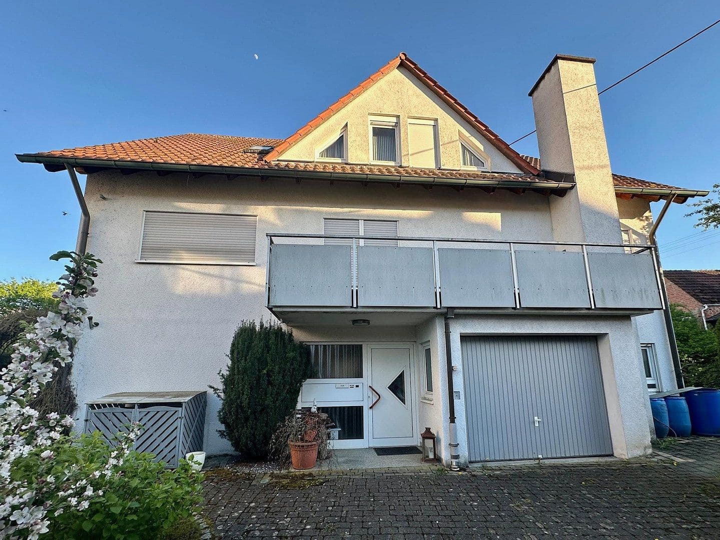 Prodej domu 173 m², pozemek 748 m², Jahnstraße 4/1, Markgröningen, Bádensko-Württembersko Prodej domu 173 m², pozemek 748 m², Jahnstraße 4/1, Markgröningen, Bádensko-Württembersko