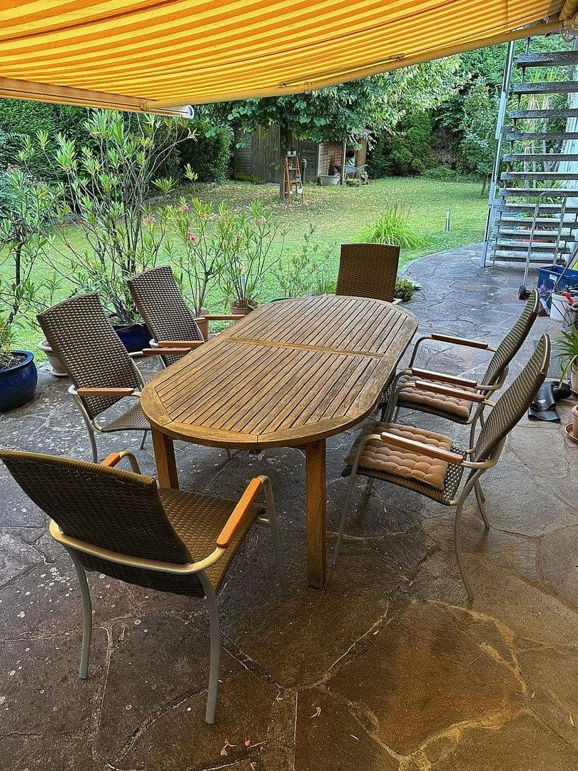 Prodej domu 173 m², pozemek 748 m², Jahnstraße 4/1, Markgröningen, Bádensko-Württembersko Prodej domu 173 m², pozemek 748 m², Jahnstraße 4/1, Markgröningen, Bádensko-Württembersko