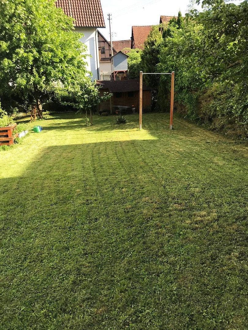 Prodej domu 173 m², pozemek 748 m², Jahnstraße 4/1, Markgröningen, Bádensko-Württembersko Prodej domu 173 m², pozemek 748 m², Jahnstraße 4/1, Markgröningen, Bádensko-Württembersko