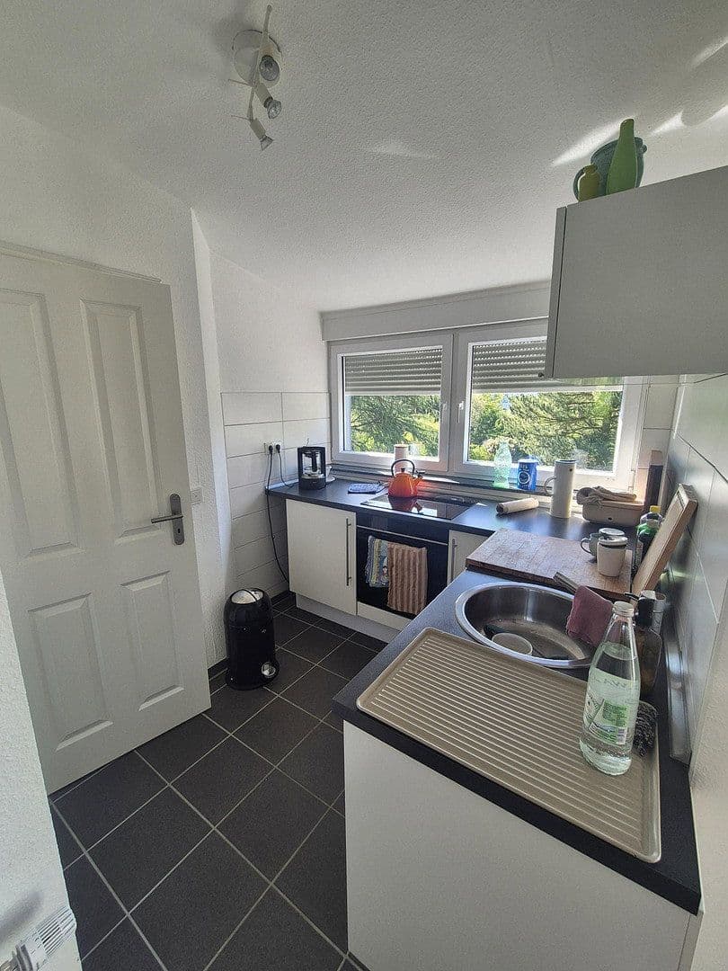 Pronájem bytu 2+1 58 m², Urfeystraße 8, Krefeld, Severní Porýní-Vestfálsko Pronájem bytu 2+1 58 m², Urfeystraße 8, Krefeld, Severní Porýní-Vestfálsko