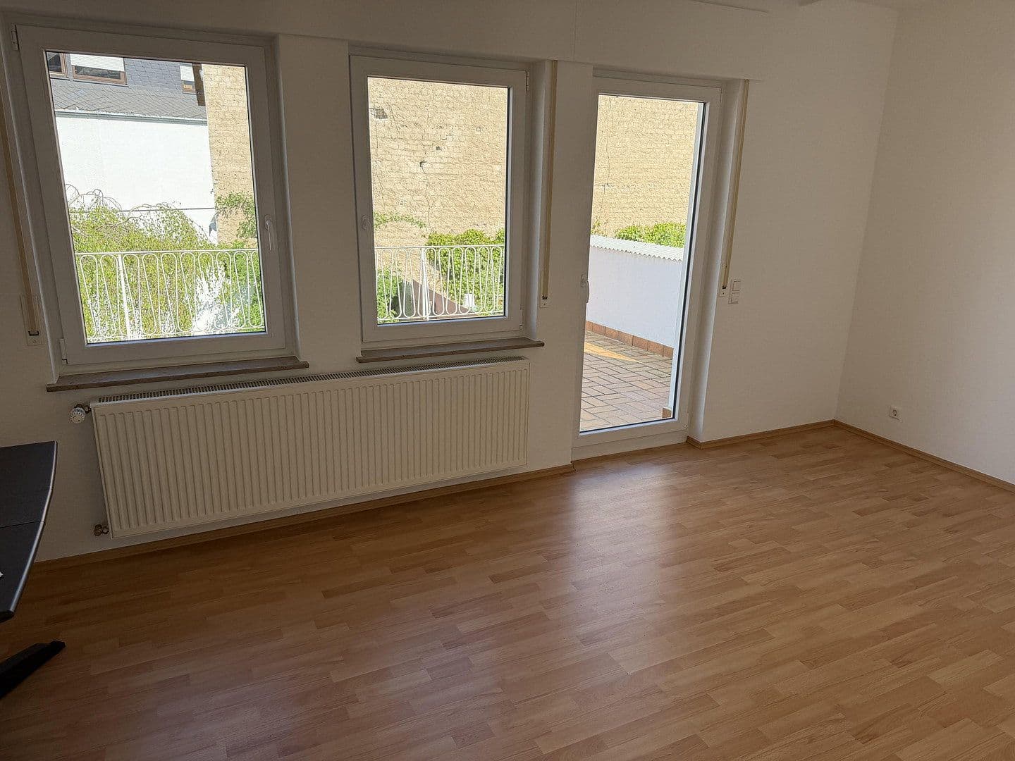 Pronájem bytu 3+1 70 m², D‘Estherstr.4, Vallendar, Porýní-Falc Pronájem bytu 3+1 70 m², D‘Estherstr.4, Vallendar, Porýní-Falc