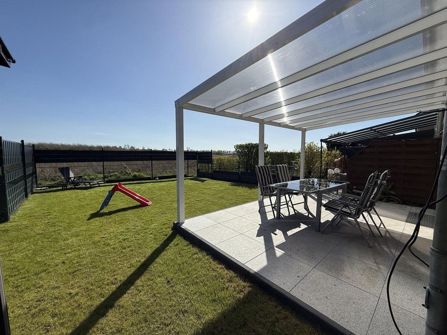 Prodej domu 118 m², pozemek 229 m², Blankenfelde-Mahlow, Braniborsko Prodej domu 118 m², pozemek 229 m², Blankenfelde-Mahlow, Braniborsko