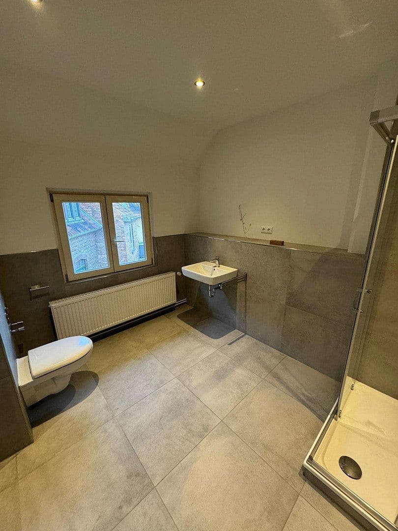 Pronájem bytu 2+1 76 m², Peiner Straße 34, Hildesheim, Dolní Sasko Pronájem bytu 2+1 76 m², Peiner Straße 34, Hildesheim, Dolní Sasko