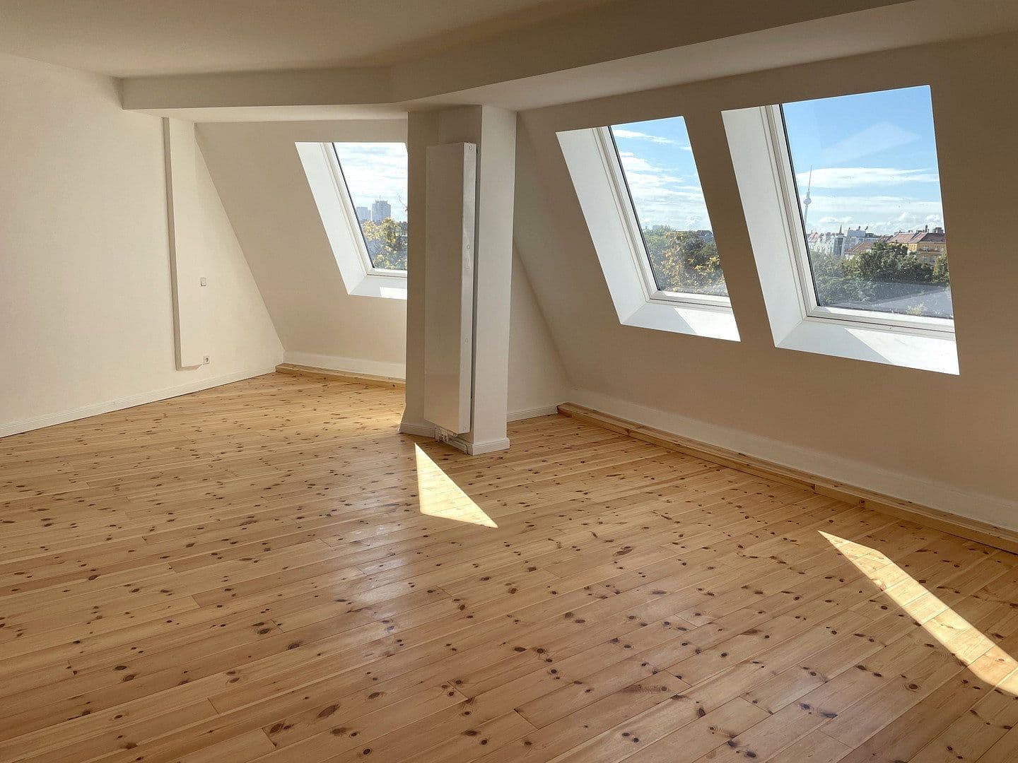 Prodej bytu 4+1 164 m², Gustav-Adolf-Str. 1, Berlin, Berlín Prodej bytu 4+1 164 m², Gustav-Adolf-Str. 1, Berlin, Berlín