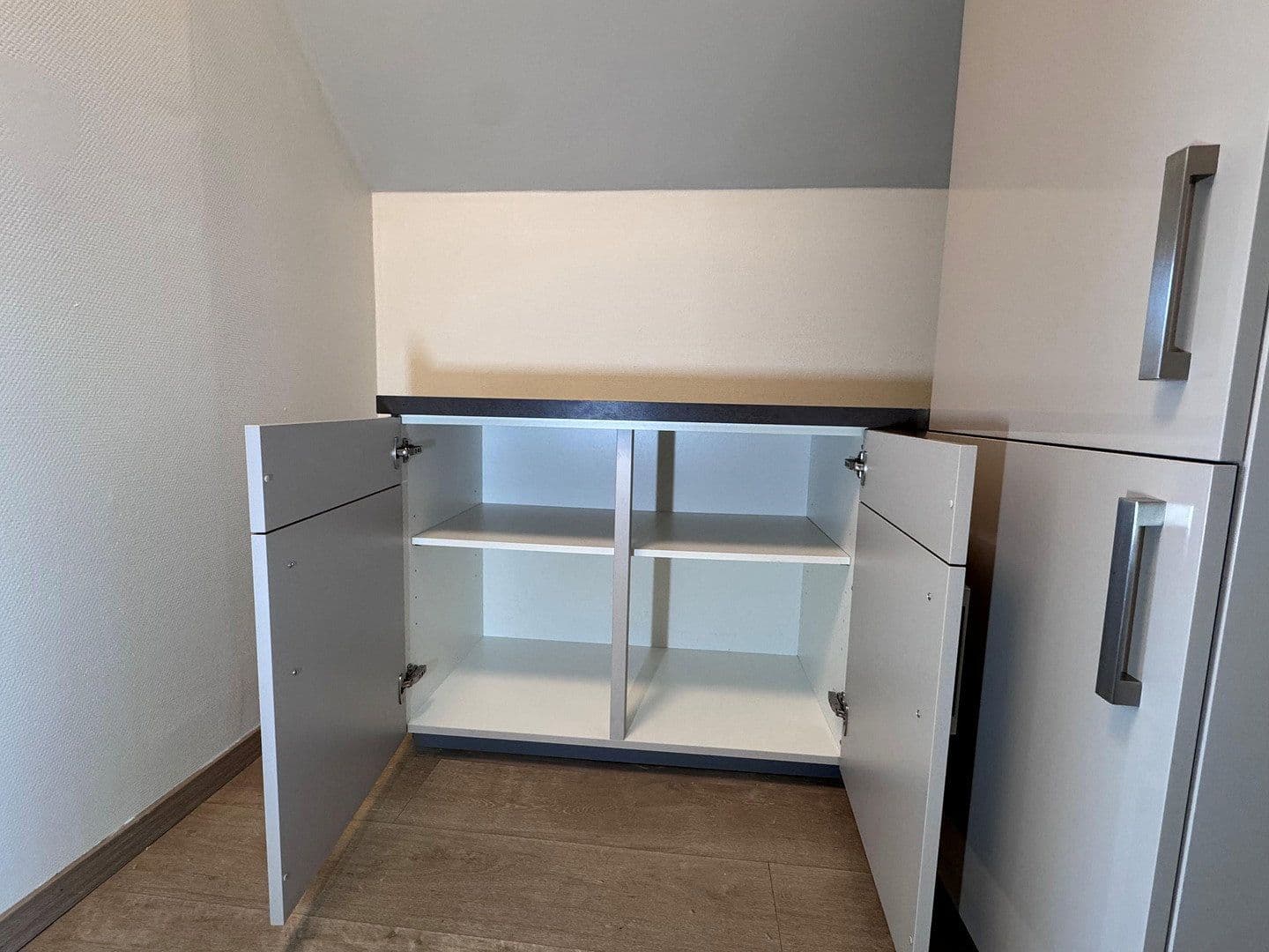 Pronájem bytu 1+1 30 m², Wilhelm-Kobelt-Str., Frankfurt am Main, Hessen Pronájem bytu 1+1 30 m², Wilhelm-Kobelt-Str., Frankfurt am Main, Hessen