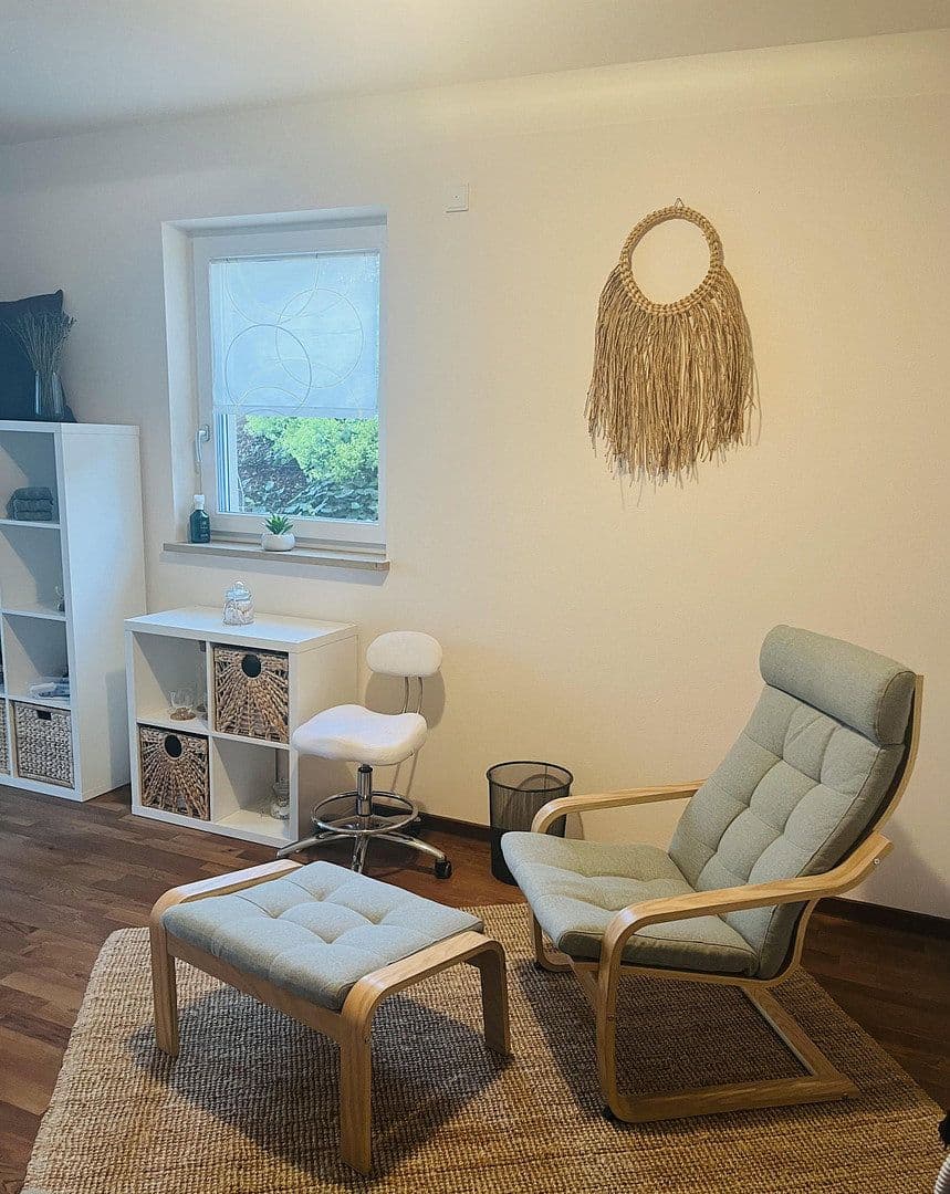 Pronájem kanceláře 23 m², Wenzenbach, Bavorsko Pronájem kanceláře 23 m², Wenzenbach, Bavorsko