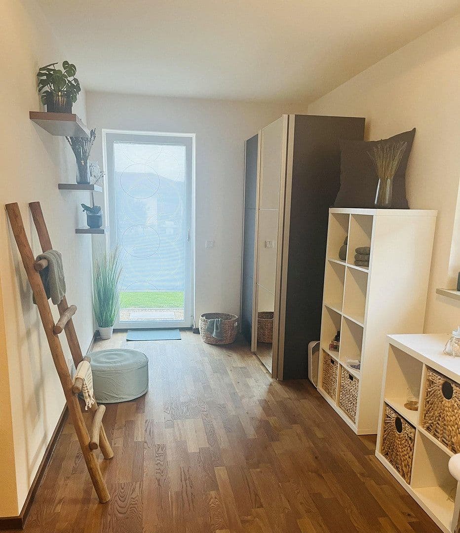 Pronájem kanceláře 23 m², Wenzenbach, Bavorsko Pronájem kanceláře 23 m², Wenzenbach, Bavorsko