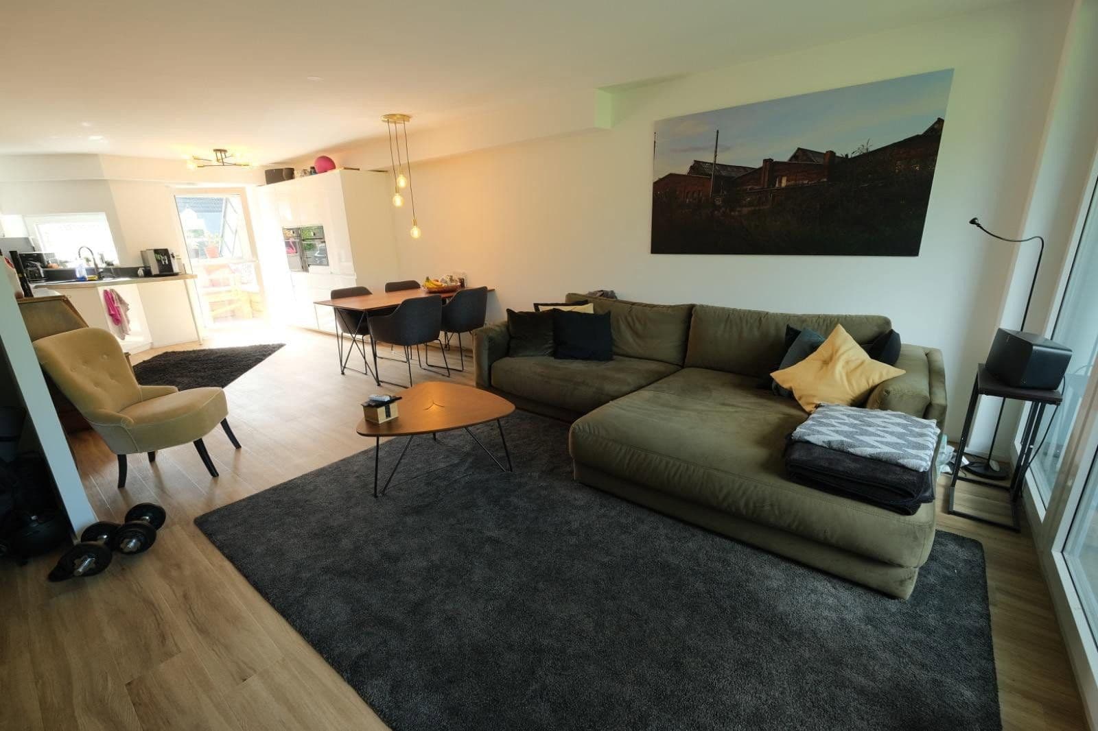 Pronájem bytu 3+1 76 m², Köln, Severní Porýní-Vestfálsko Pronájem bytu 3+1 76 m², Köln, Severní Porýní-Vestfálsko