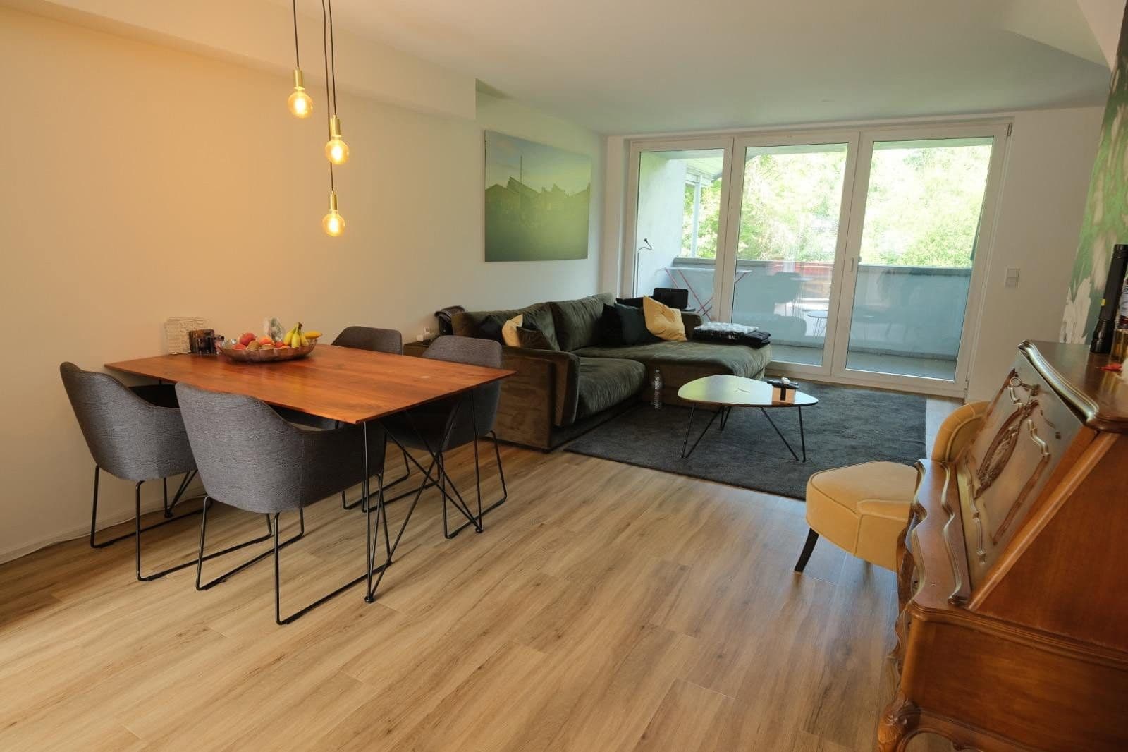 Pronájem bytu 3+1 76 m², Köln, Severní Porýní-Vestfálsko Pronájem bytu 3+1 76 m², Köln, Severní Porýní-Vestfálsko