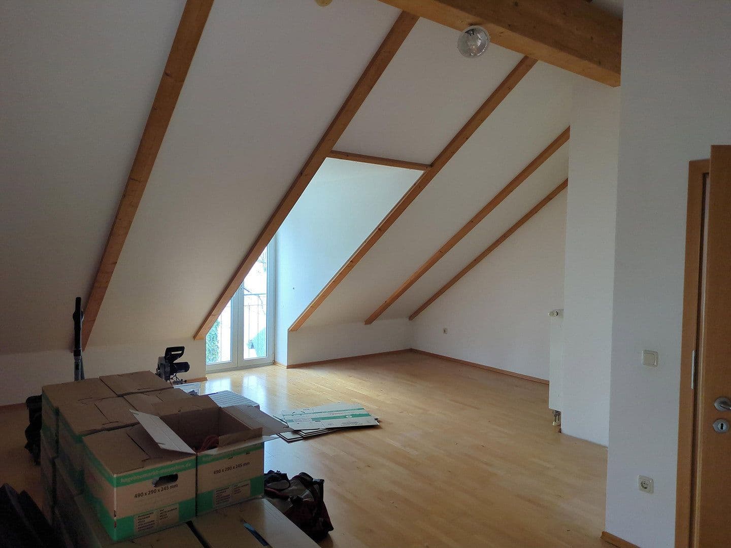 Pronájem domu 152 m², pozemek 300 m², Erding, Bavorsko Pronájem domu 152 m², pozemek 300 m², Erding, Bavorsko