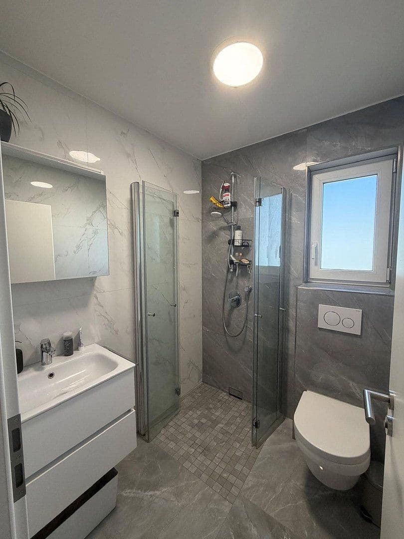 Pronájem bytu 1+1 27 m², Friedhofsallee 7, Gießen, Hessen Pronájem bytu 1+1 27 m², Friedhofsallee 7, Gießen, Hessen