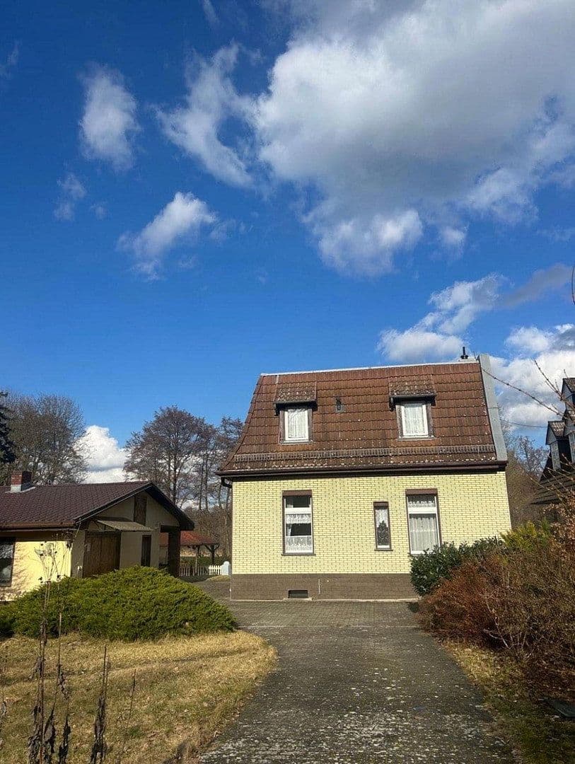 Pronájem domu 130 m², pozemek 100 m², Altlandsberger Chaussee 90, Petershagen/Eggersdorf, Braniborsko Pronájem domu 130 m², pozemek 100 m², Altlandsberger Chaussee 90, Petershagen/Eggersdorf, Braniborsko
