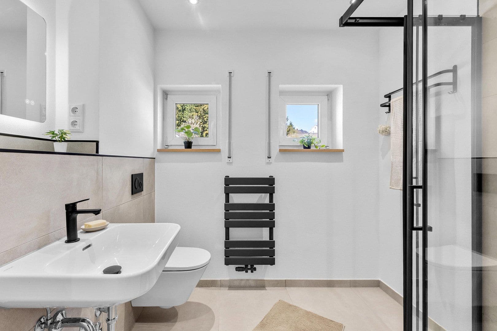 Pronájem bytu 3+1 71 m², Hof, Bavorsko Pronájem bytu 3+1 71 m², Hof, Bavorsko