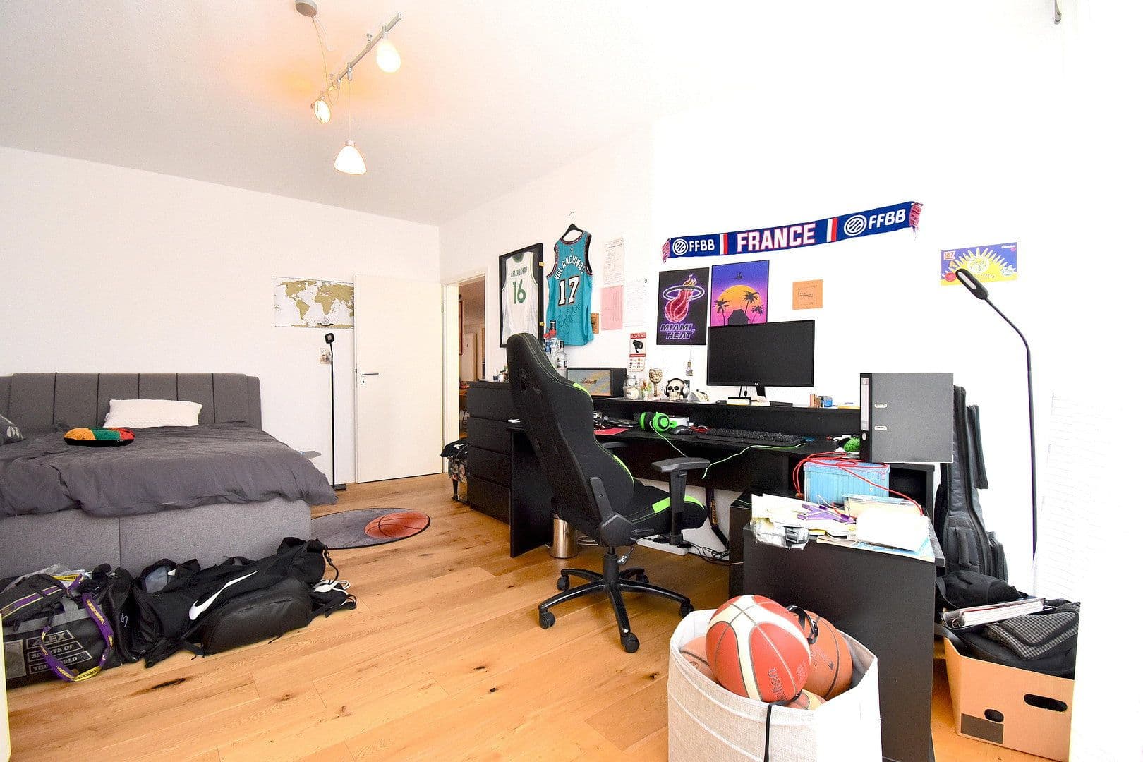 Pronájem bytu 3+kk 164 m², Stuttgarter Straße 23, Weil der Stadt, Bádensko-Württembersko Pronájem bytu 3+kk 164 m², Stuttgarter Straße 23, Weil der Stadt, Bádensko-Württembersko