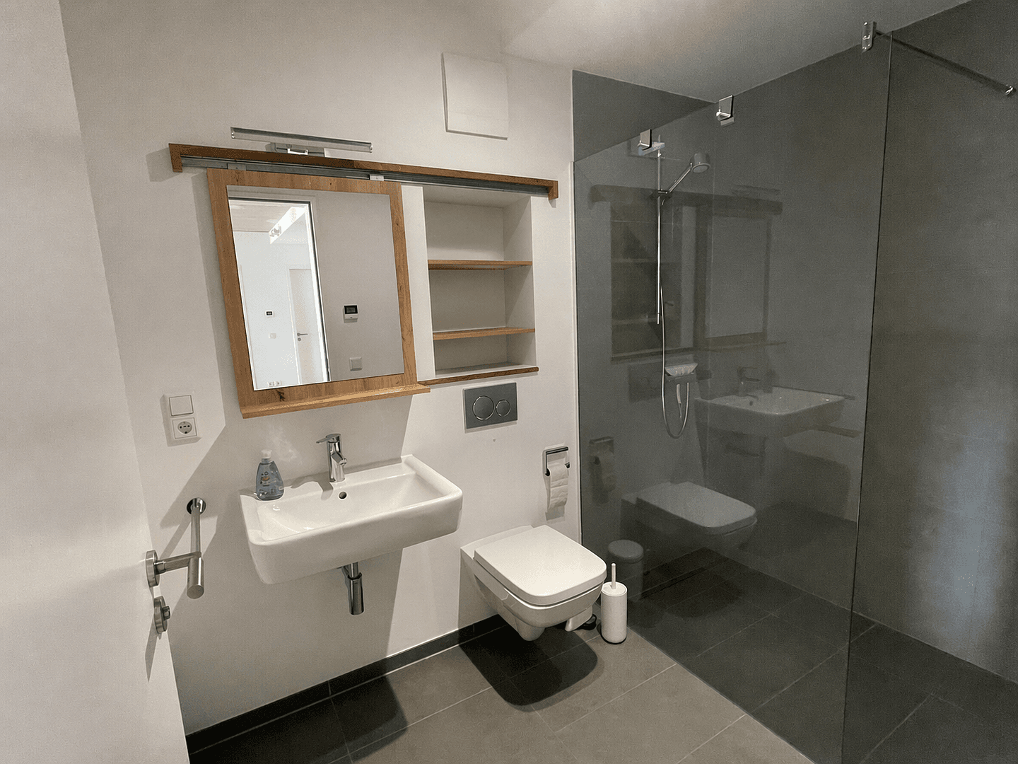 Pronájem bytu 2+1 93 m², Herzogstraße 79B, Düsseldorf, Severní Porýní-Vestfálsko Pronájem bytu 2+1 93 m², Herzogstraße 79B, Düsseldorf, Severní Porýní-Vestfálsko