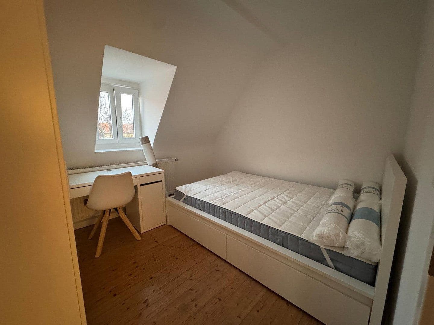 Pronájem bytu 14 m², Kirschgartenstraße 22, Nürnberg, Bavorsko Pronájem bytu 14 m², Kirschgartenstraße 22, Nürnberg, Bavorsko