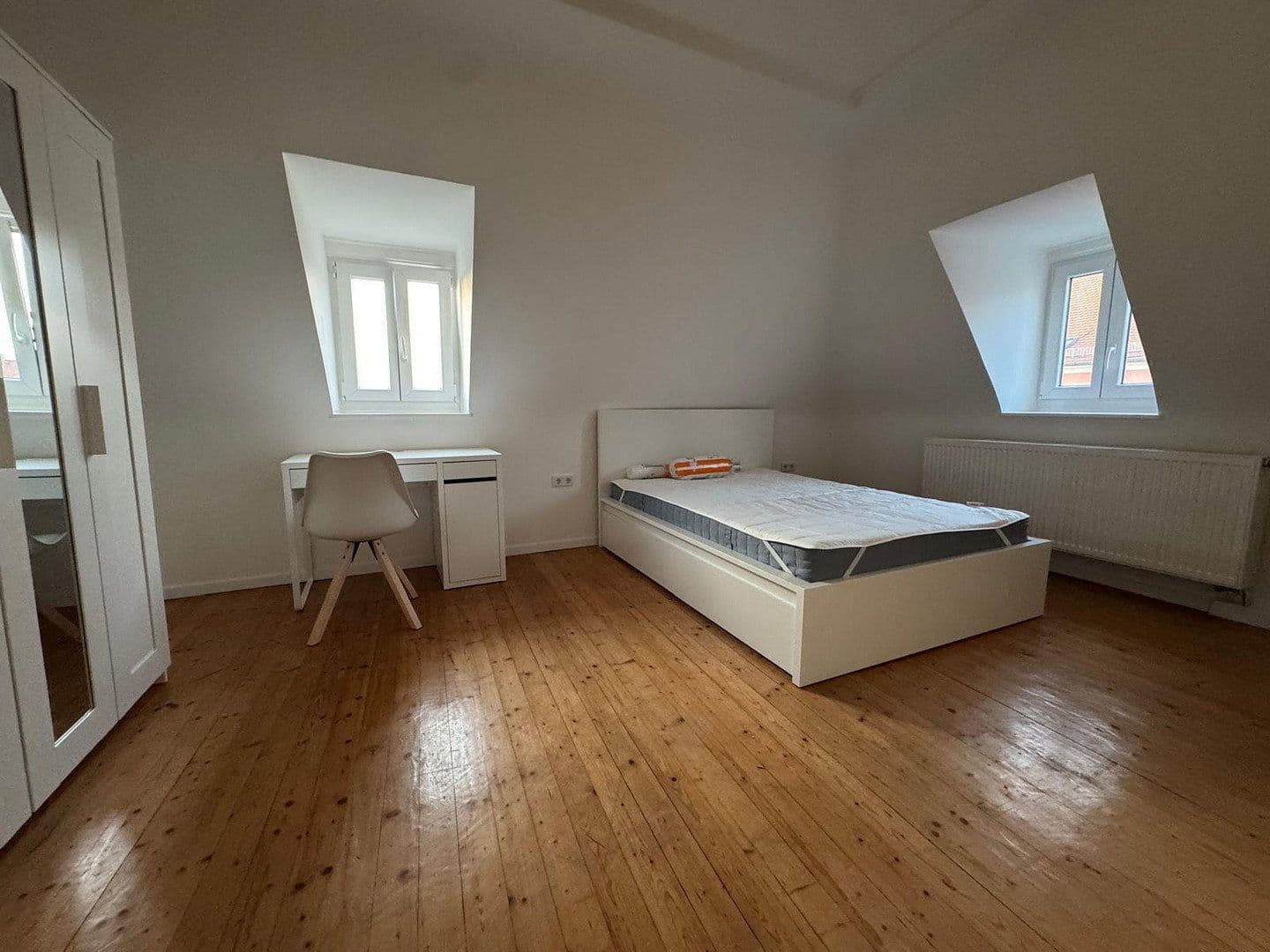 Pronájem bytu 14 m², Kirschgartenstraße 22, Nürnberg, Bavorsko Pronájem bytu 14 m², Kirschgartenstraße 22, Nürnberg, Bavorsko