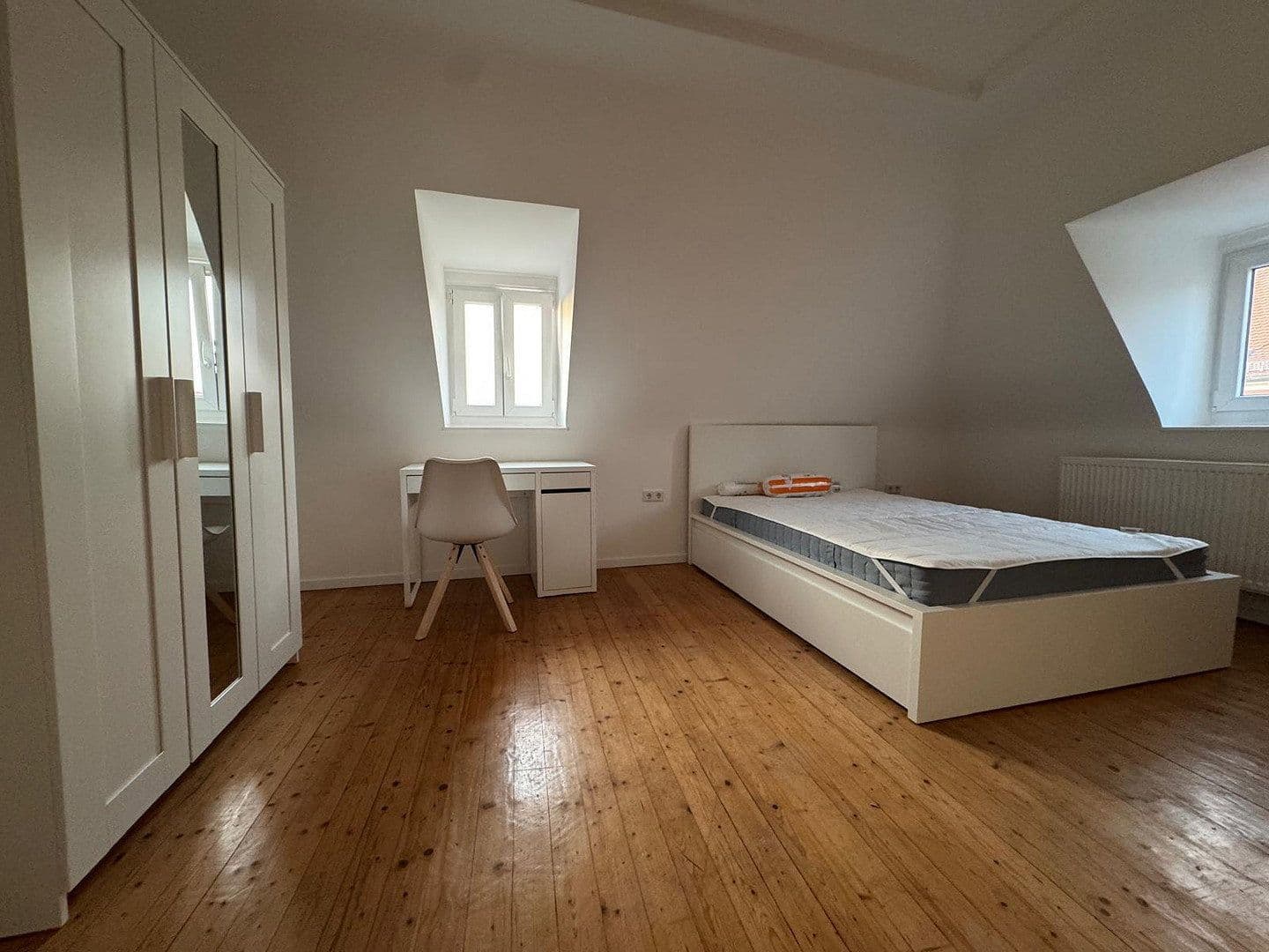 Pronájem bytu 14 m², Kirschgartenstraße 22, Nürnberg, Bavorsko Pronájem bytu 14 m², Kirschgartenstraße 22, Nürnberg, Bavorsko
