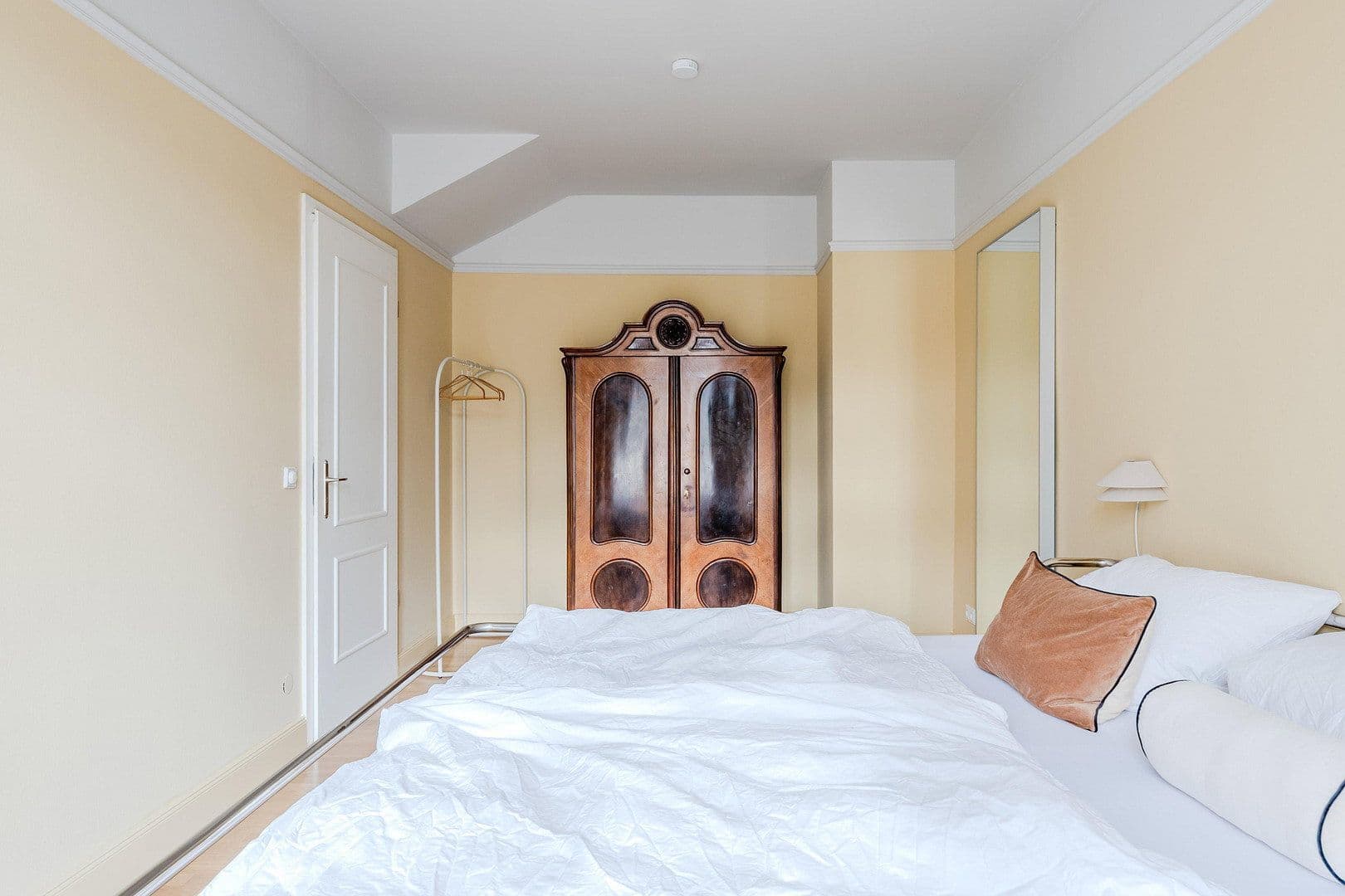 Prodej bytu 3+1 97 m², Berlin, Berlín Prodej bytu 3+1 97 m², Berlin, Berlín