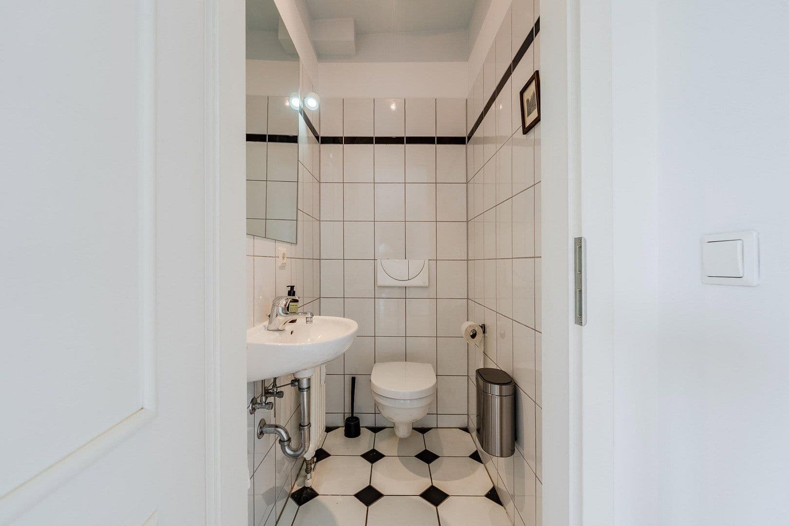 Prodej bytu 3+1 97 m², Berlin, Berlín Prodej bytu 3+1 97 m², Berlin, Berlín