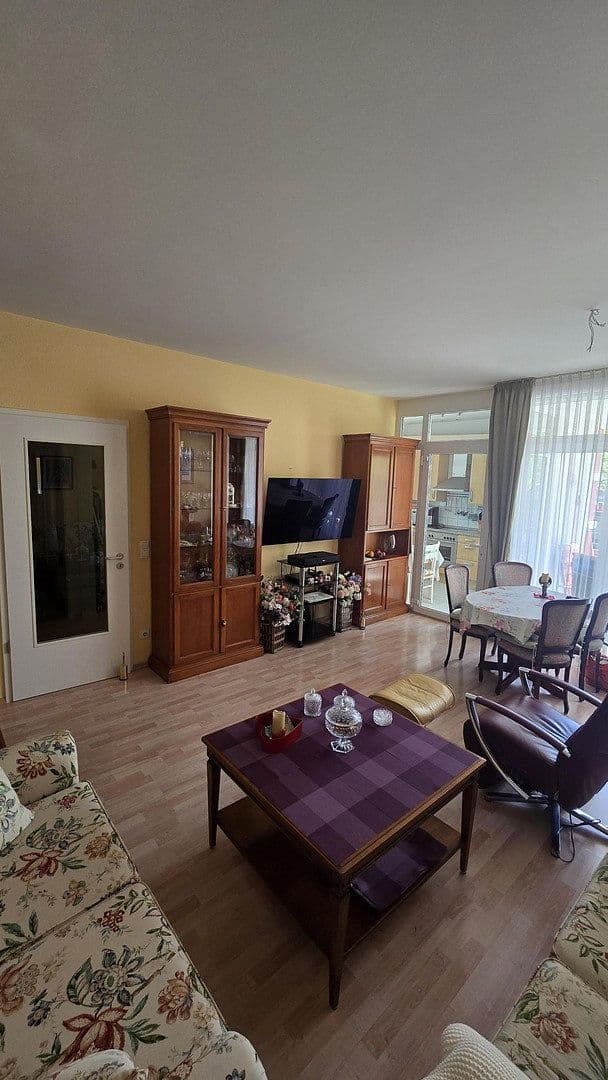 Prodej bytu 2+1 57 m², Hilde-und-Joseph, Professor-Neyses-Platz 2, Düsseldorf, Severní Porýní-Vestfálsko Prodej bytu 2+1 57 m², Hilde-und-Joseph, Professor-Neyses-Platz 2, Düsseldorf, Severní Porýní-Vestfálsko