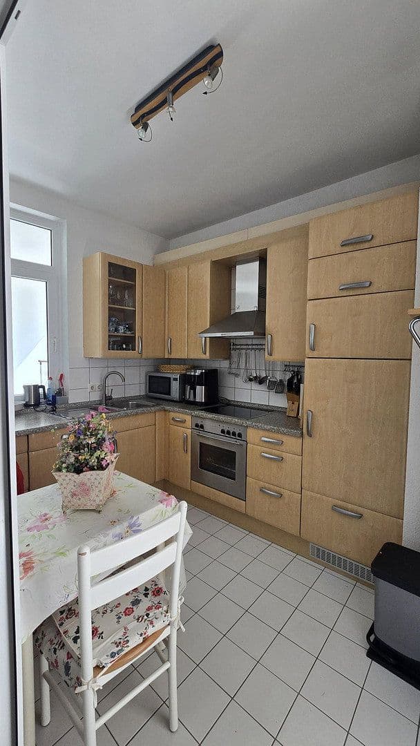 Prodej bytu 2+1 57 m², Hilde-und-Joseph, Professor-Neyses-Platz 2, Düsseldorf, Severní Porýní-Vestfálsko Prodej bytu 2+1 57 m², Hilde-und-Joseph, Professor-Neyses-Platz 2, Düsseldorf, Severní Porýní-Vestfálsko