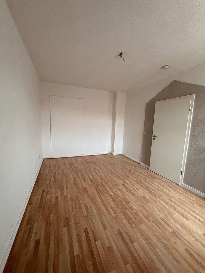 Pronájem bytu 3+kk 100 m², Martinistraße 17A, Osnabrück, Dolní Sasko Pronájem bytu 3+kk 100 m², Martinistraße 17A, Osnabrück, Dolní Sasko