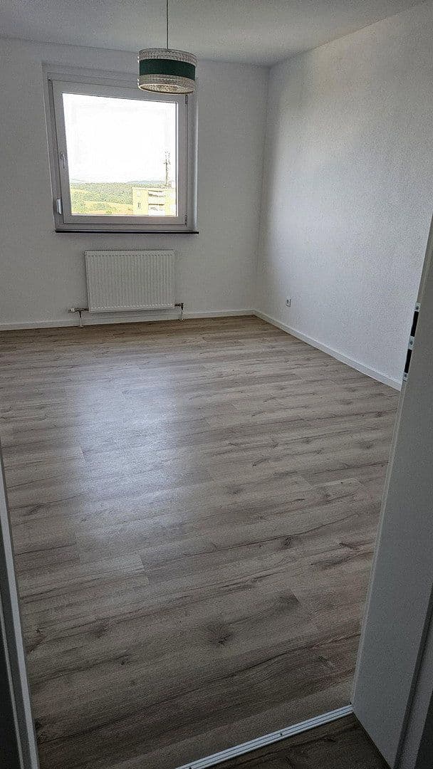 Pronájem bytu 3+1 76 m², Berliner Ring 43, Wertheim, Bádensko-Württembersko Pronájem bytu 3+1 76 m², Berliner Ring 43, Wertheim, Bádensko-Württembersko