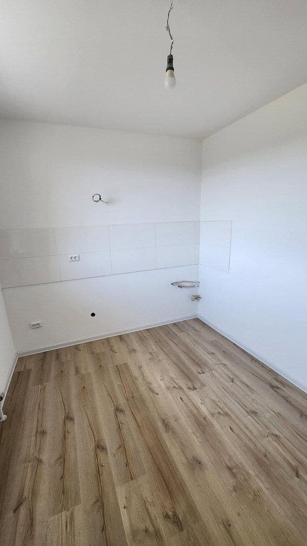 Pronájem bytu 3+1 76 m², Berliner Ring 43, Wertheim, Bádensko-Württembersko Pronájem bytu 3+1 76 m², Berliner Ring 43, Wertheim, Bádensko-Württembersko