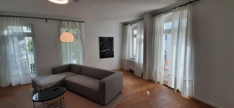 Pronájem bytu 2+1 83 m², Fritz-Reuter-Str.3, Berlin, Berlín Pronájem bytu 2+1 83 m², Fritz-Reuter-Str.3, Berlin, Berlín