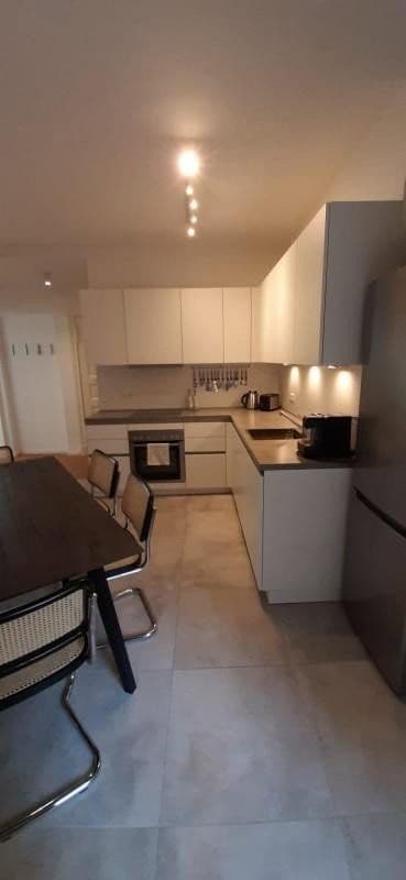 Pronájem bytu 2+1 83 m², Fritz-Reuter-Str.3, Berlin, Berlín Pronájem bytu 2+1 83 m², Fritz-Reuter-Str.3, Berlin, Berlín